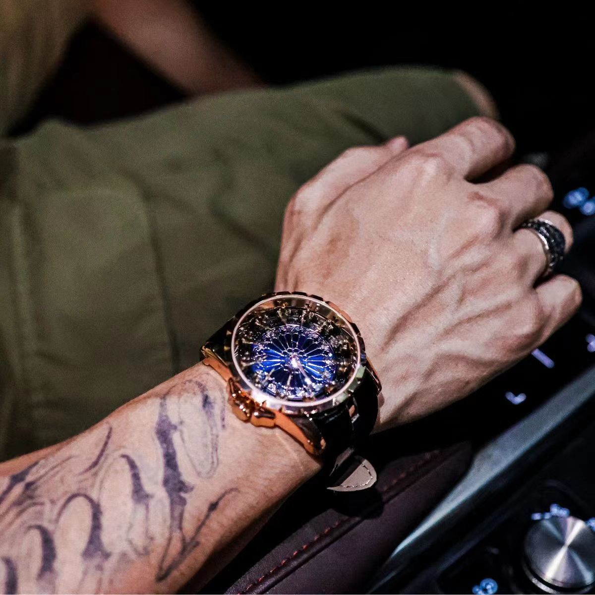 Top-Tier Luxury and Elegant Me - Luxury Watch Tier avaliação e preço