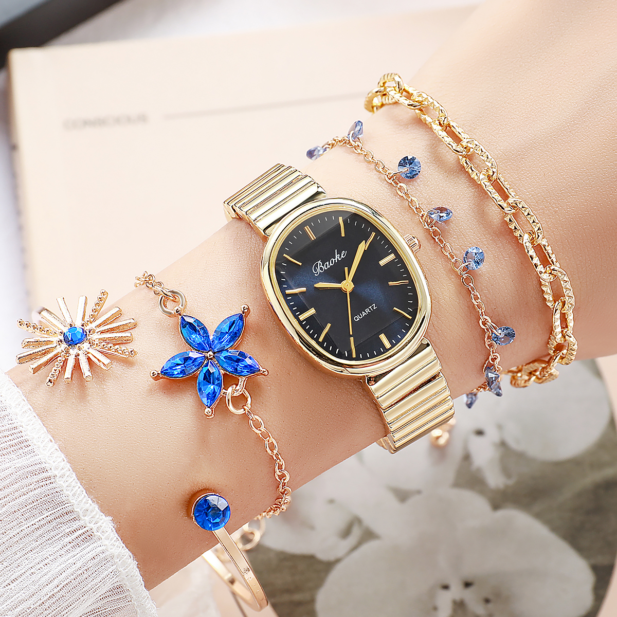 Women's Blue Gold Diamond Quar - Luxury Watch Entry avaliação e preço